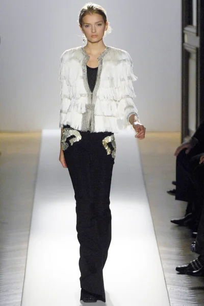 Look 13